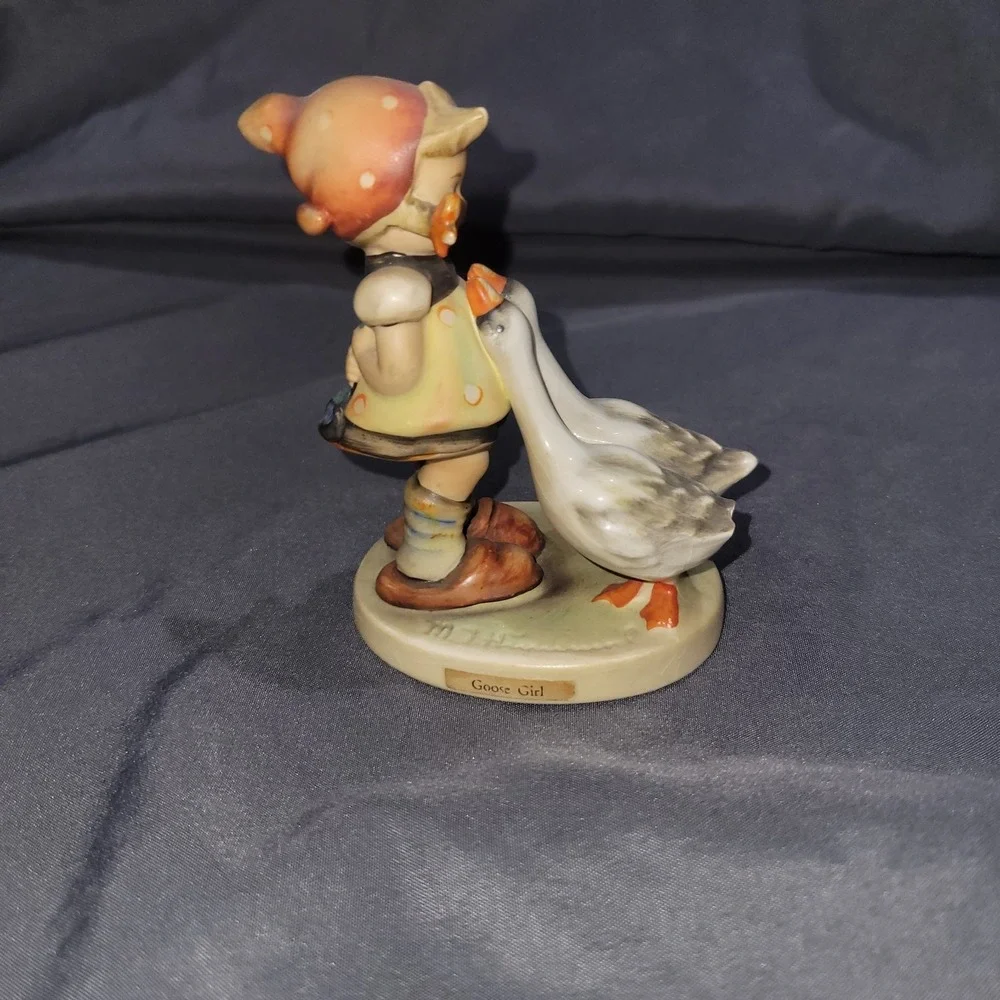 Goebel Hummel Goose Girl Figurine Girl with Geese As Is